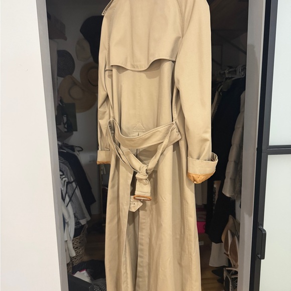 Burberry Vintage Trench - Picture 4 of 16